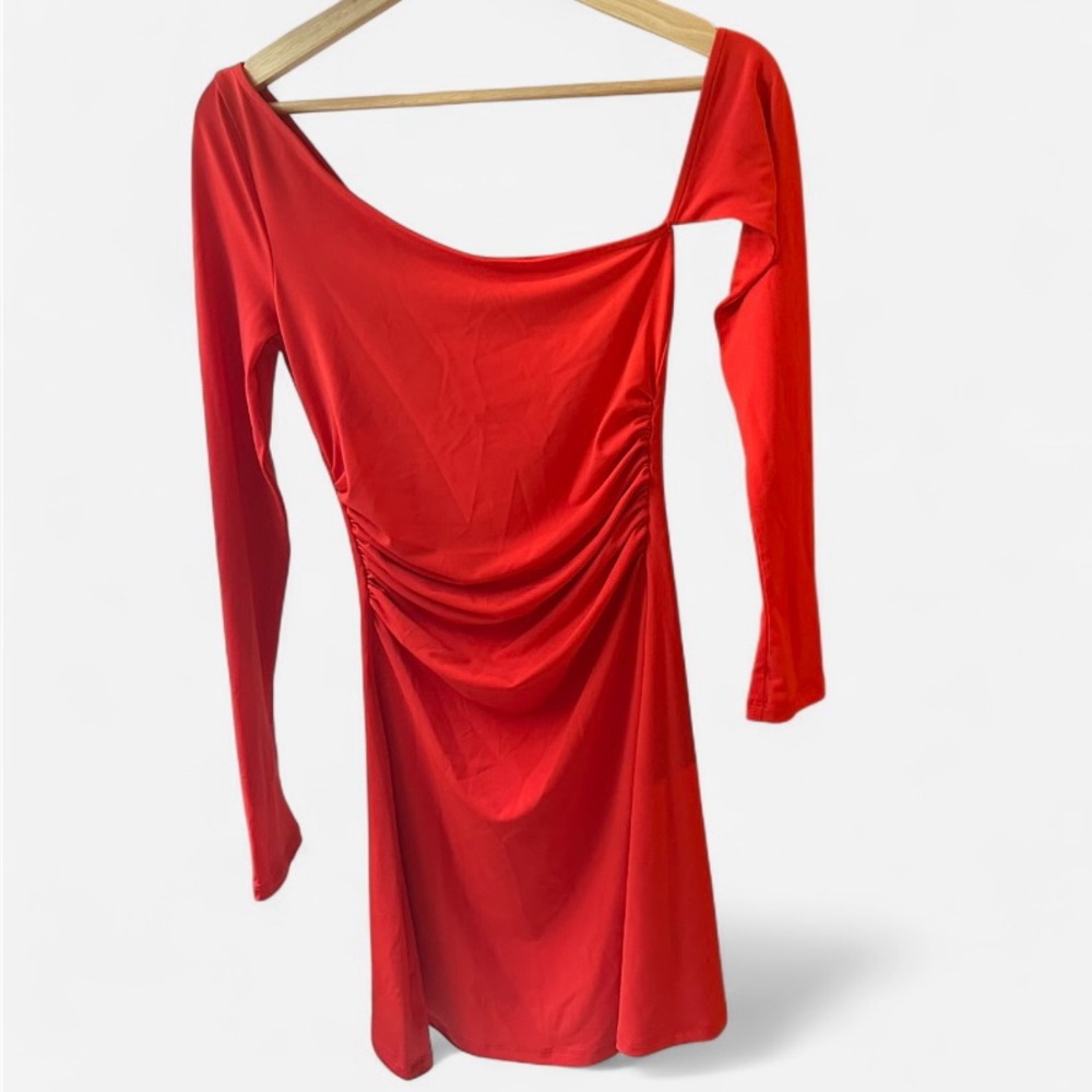WeWoreWhat Red Asymmetrical Ruched Bodycon Dress